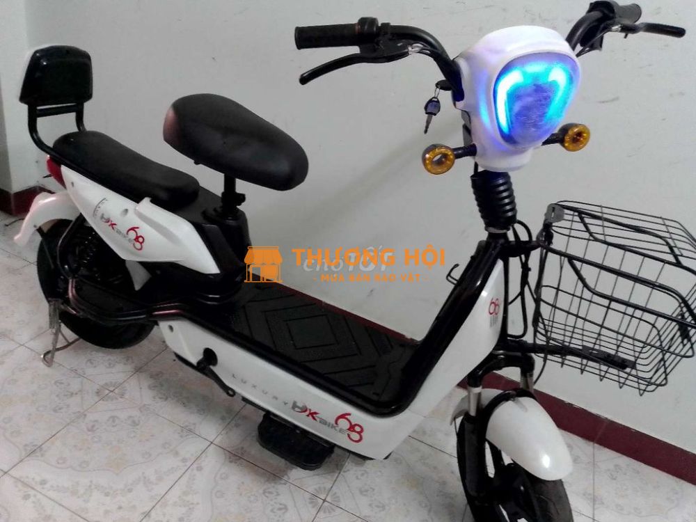Cần bán xe điện SK8 còn mới