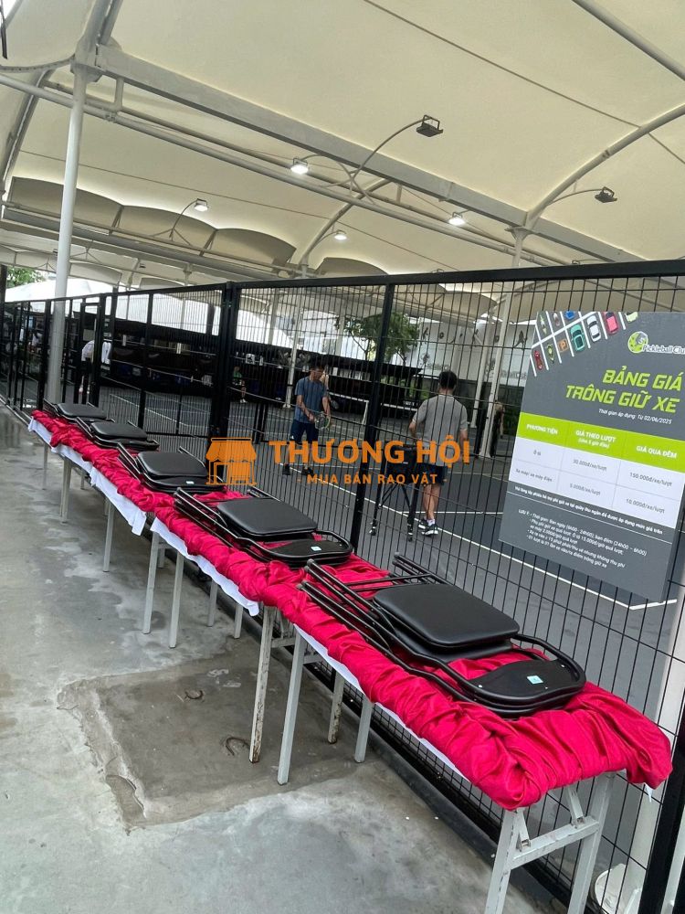 cho thuê khăn bàn,áo ghế khăn áo giá rẻ tại hà nội 0978004692