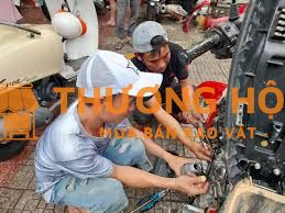 cần tuyển thợ sửa xe