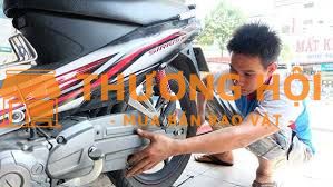 Tuyển thợ phụ xe máy