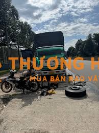 Tuyển 2 nhân viên vá vỏ oto, xe máy tại quận 10