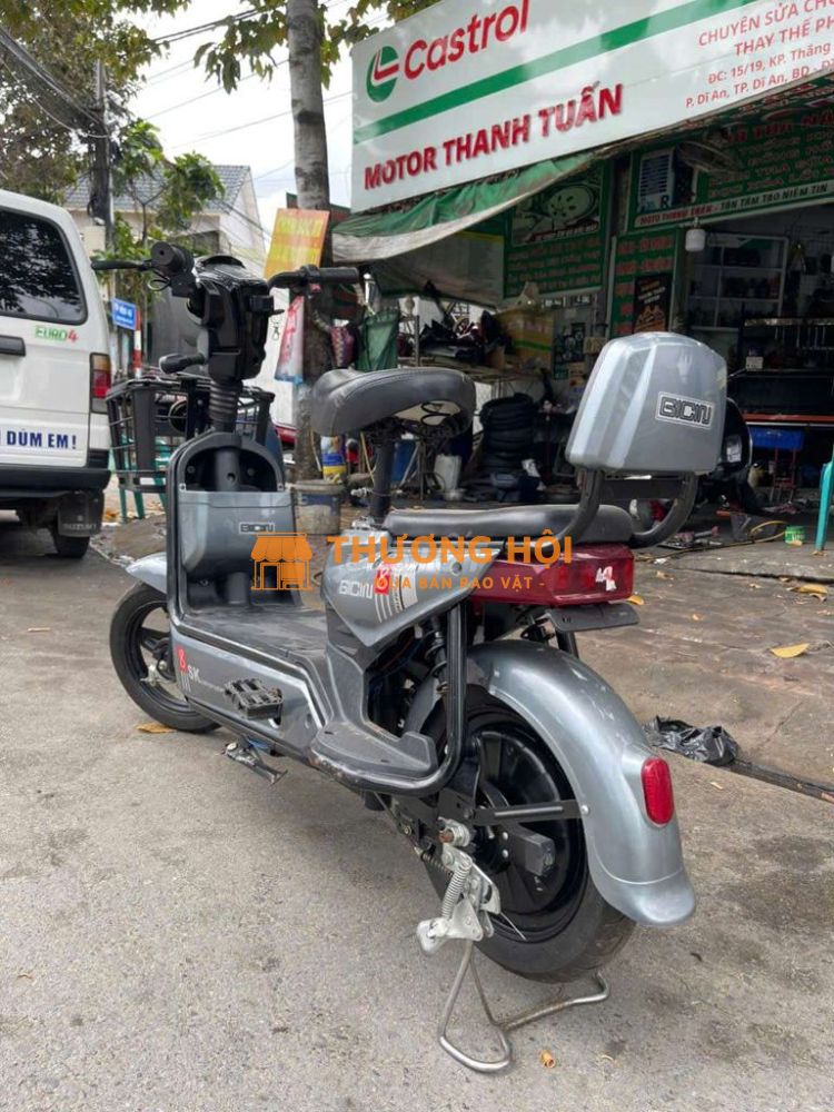Cần bán xe mới keng