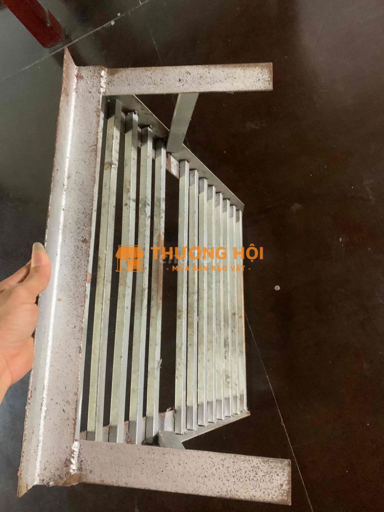 bậc thang xe máy