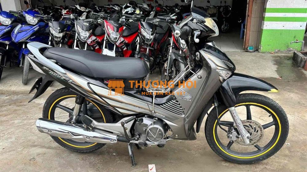 Future neo kim áo fi08 đen 76340 ( hỗ trợ góp )