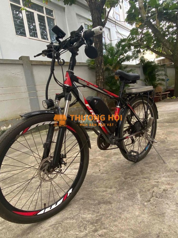 cần bán xe đạp điện trợ lực. 5,9tr. LH ***