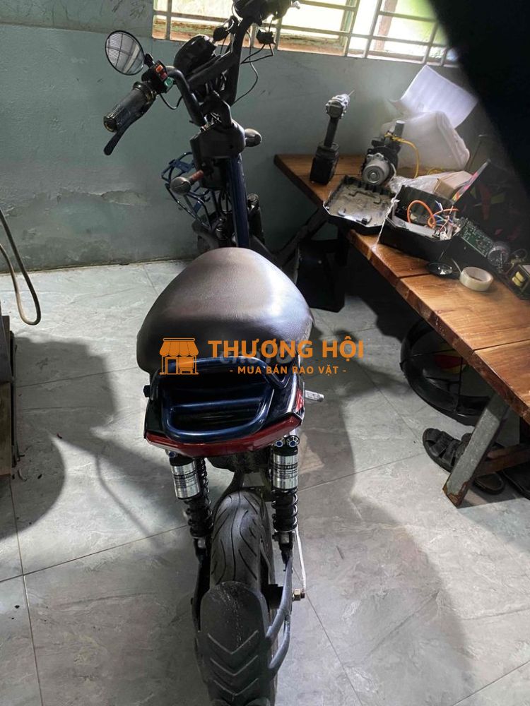 xe dap dien ,da dong pin chay 50-70km/sac