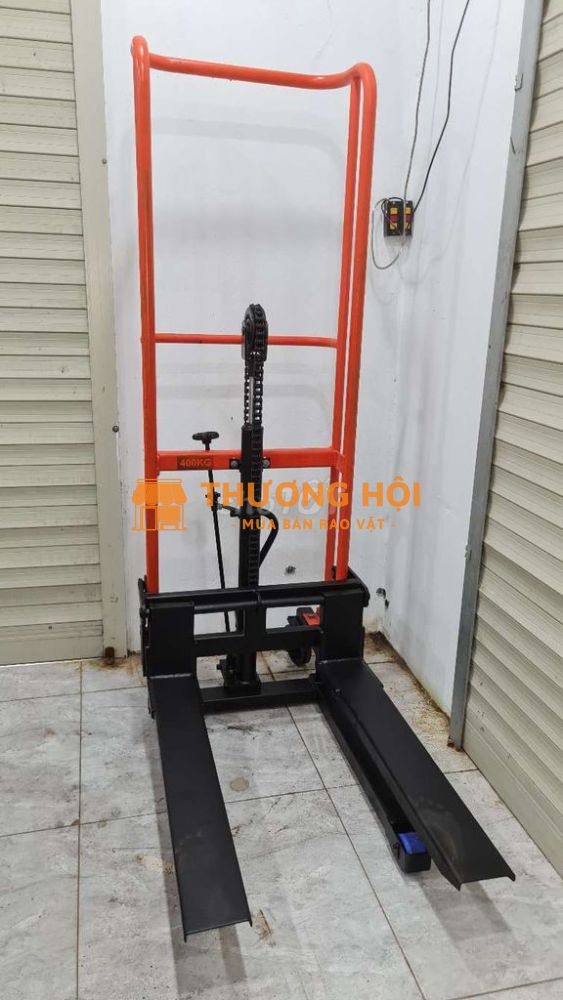 Xe nâng tay kích thủy lực tải 400kg