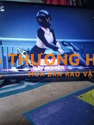 Dư tivi LG bị sọc dưới mép.để lại ai cần xem chữa cháy