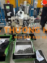 Đơn hàng sản xuất ốc vít tại Đài Loan cần 5 nữ