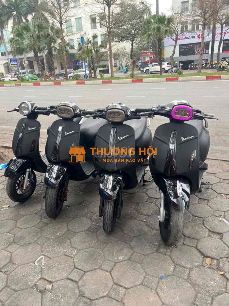 Xe điện Vespa đen nhám đèn vuông đầy đủ giấy tờ