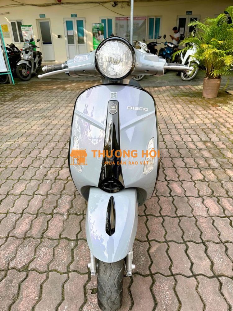 Vespa điện xám 4D ắc quy mới 100%