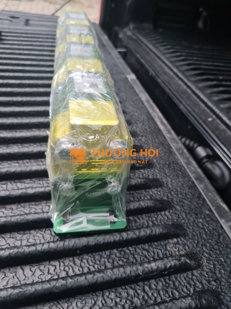 Bán Bộ chia dầu thủy lực 2 đầu ra, 4 đầu ra,  đầu ra,