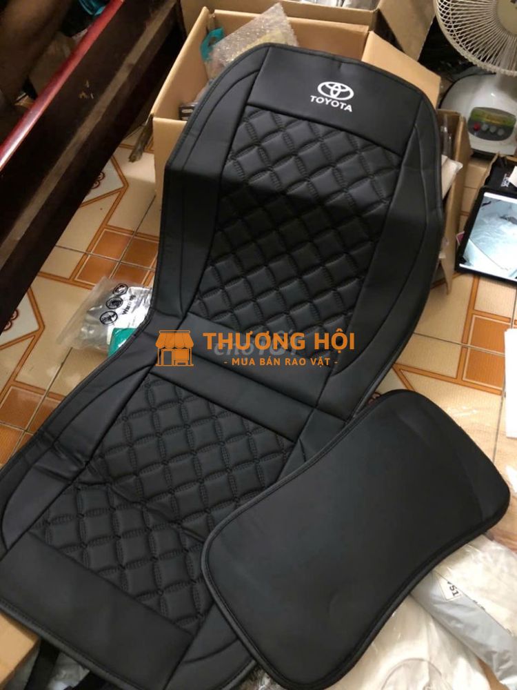 Đệm ghế ô tô da PU Toyota