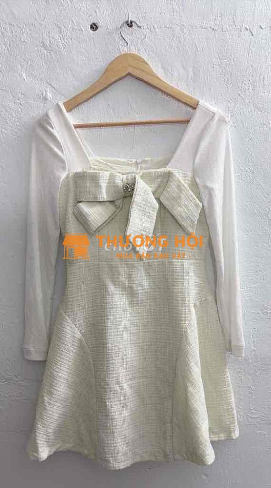 Đầm dự tiệc - size M - màu trắng