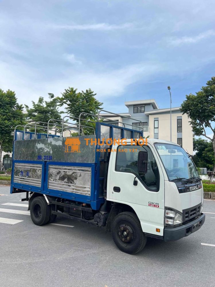 Xe tải isuzu