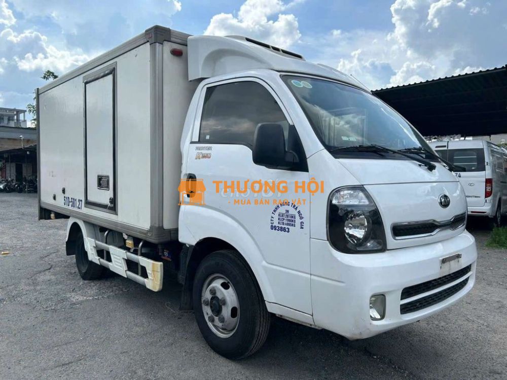 Bán đông lạnh KIA K250 tải 1t9, thùng dài 3m5