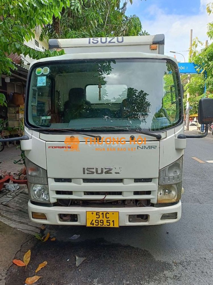 Bán xe tải Isuzu thùng bảo ôn dài 4,5m máy lạnh