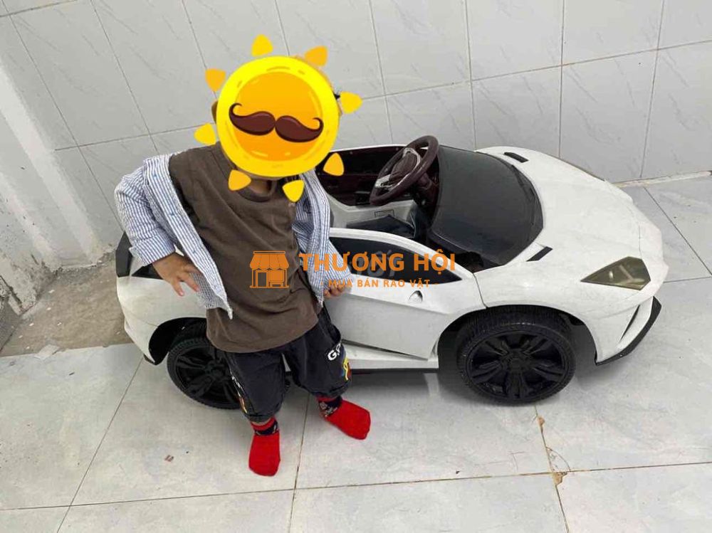 Xe ô tô trẻ em
