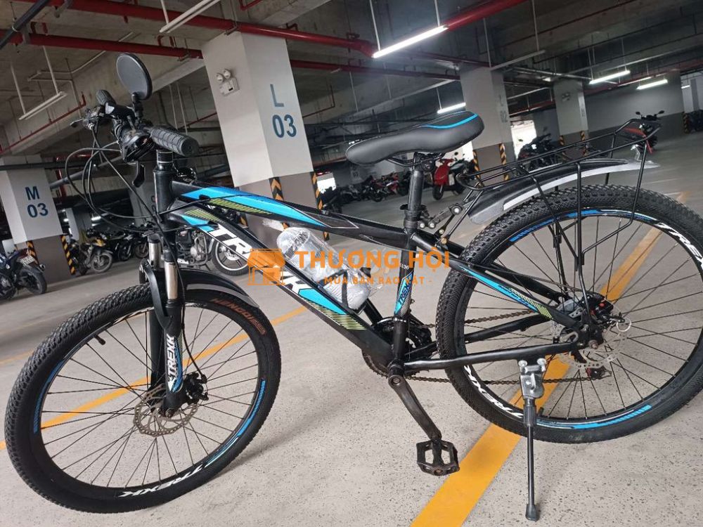 Xe thể thao 26in TREXK rất mới