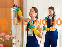 Tuyển 2 cô nhân viên tạp vụ