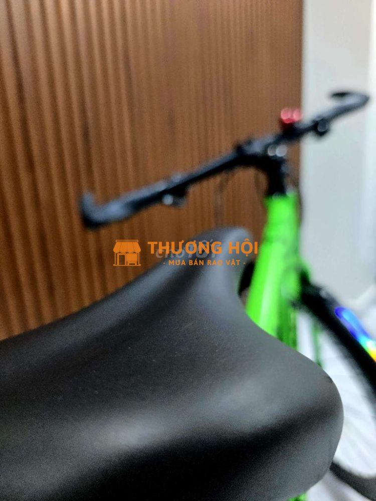 XE ĐẠP ĐUA MỚI 100% Q8 HCM