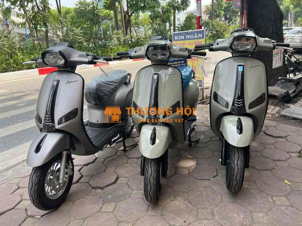 Thanh lý xe điện Vespa đời cao 2025 mới 100%