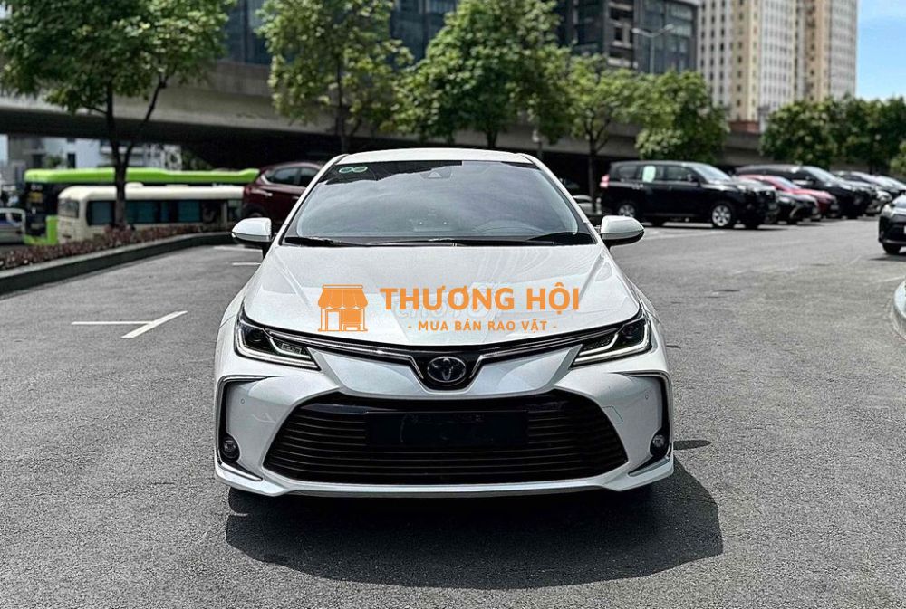 Corolla Altis 1.8 Hybrid 2022 đẹp xuất sắc