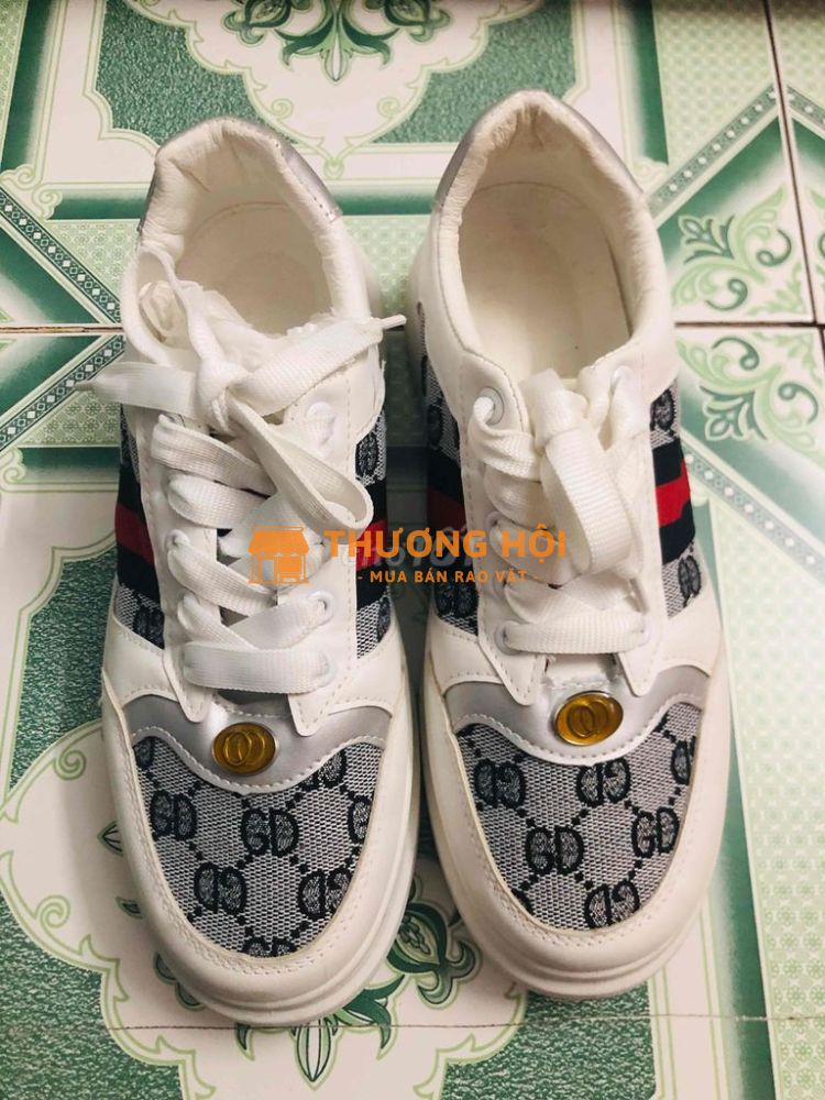 giày Nam sz 41 đã sử dụng vài lần Còn Mới