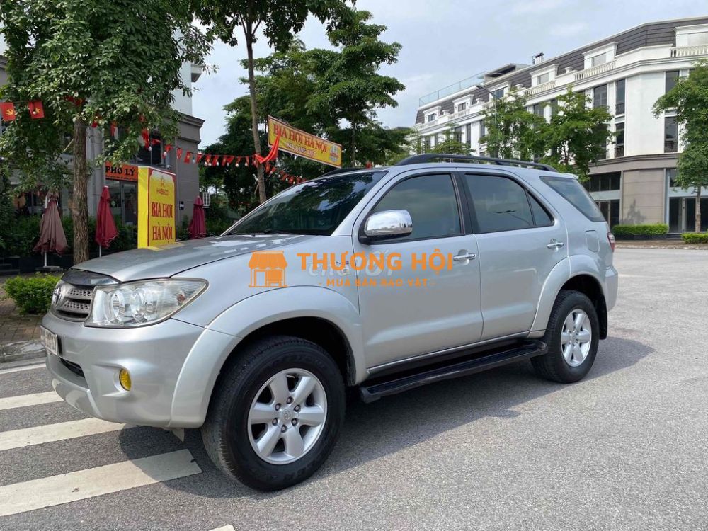 Toyota Fortuner máy dầu đkí 2012 2.5G