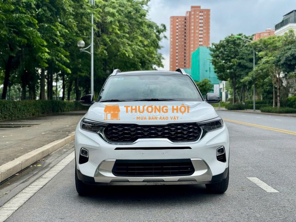 Kia Sonet 2023 Premium 1.5 AT - 50000 km