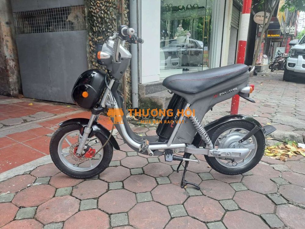 Bán xe điện Nija màu đen chạy 4 bình to
