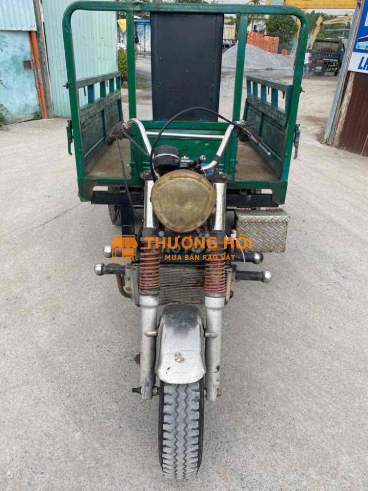 Đang cần bán xe như hình đang hoạt động rất tốt
