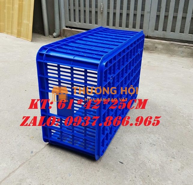 Bán buôn sóng nhựa hở, bán sọt nhựa nguyên sinh , sọt đựng rau củ trong khu siêu thị