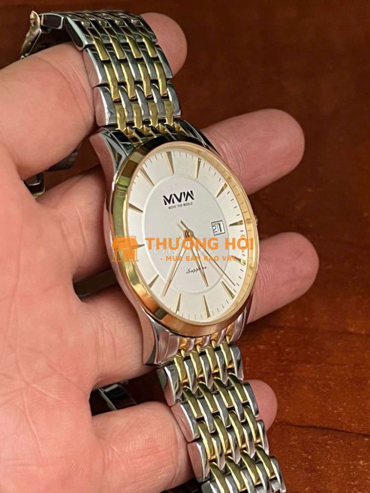 Mới lướt đc vài lần còn rất mới