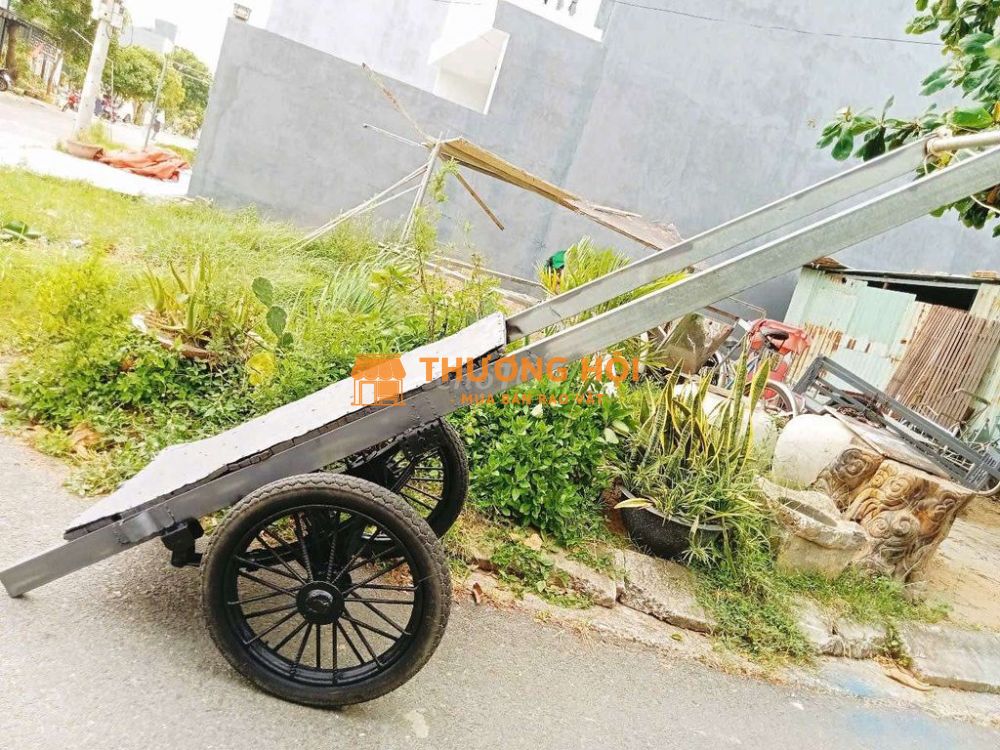 Thép. Xe Bò toàn bộ thép. Tấm mặt thép. Nhíp dày