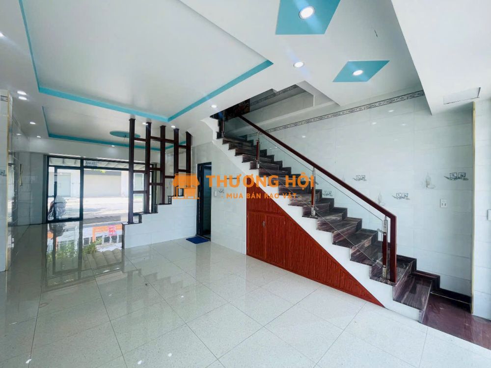 Bán gấp nhà 3PN tại Oasis City Bến Cát, giá rẻ nhất dự án, sang tên nhanh, ngay trường Việt Đức