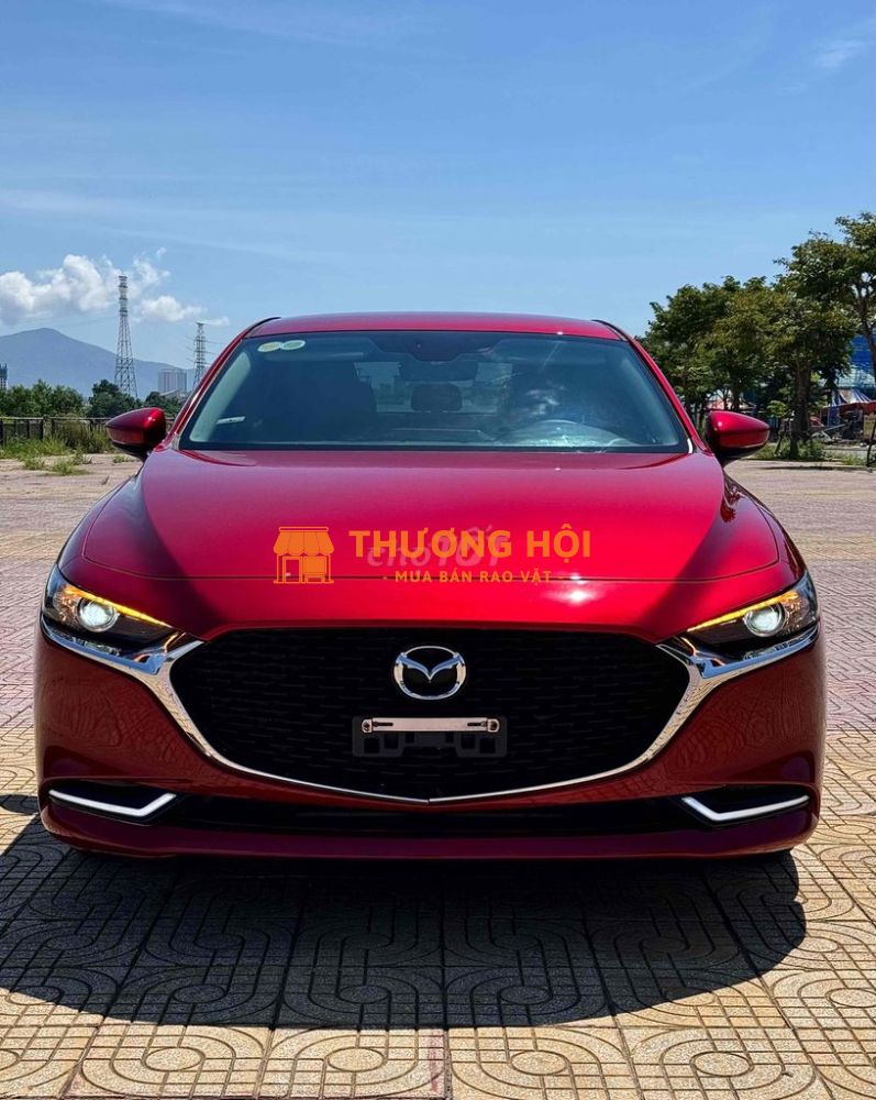 Mazda 3 2022 1.5L Luxury - 48000 km