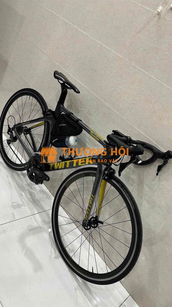 Xe đạp đua Twitter chính hãng