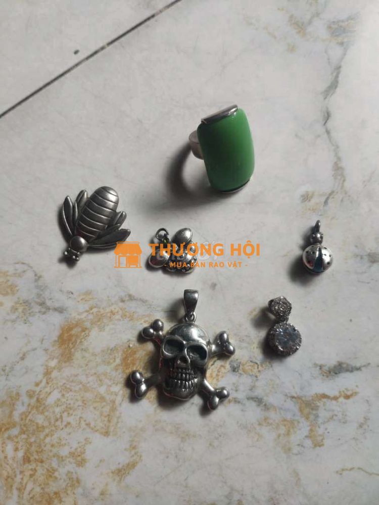 6 món đồ ngoại