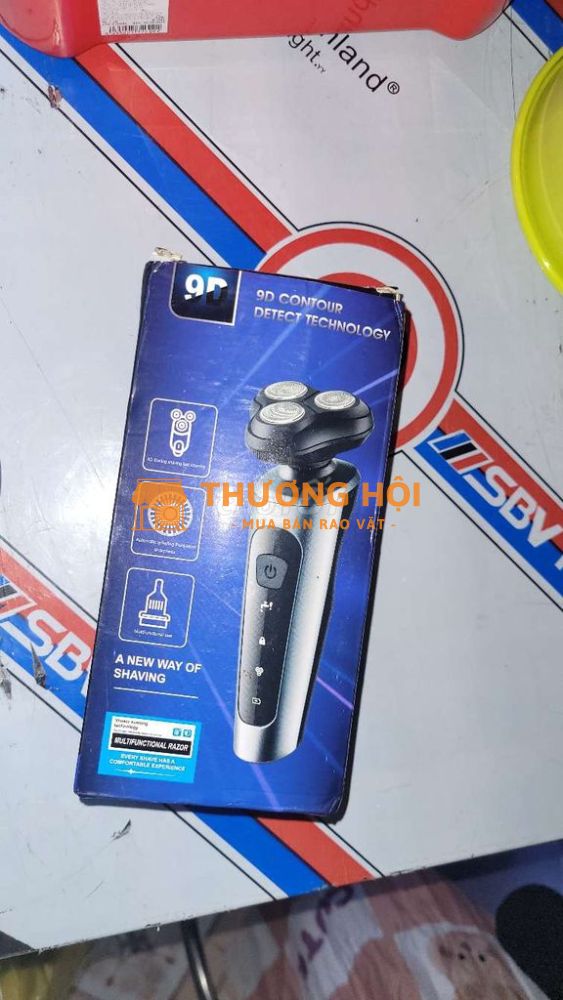Máy cạo râu mới