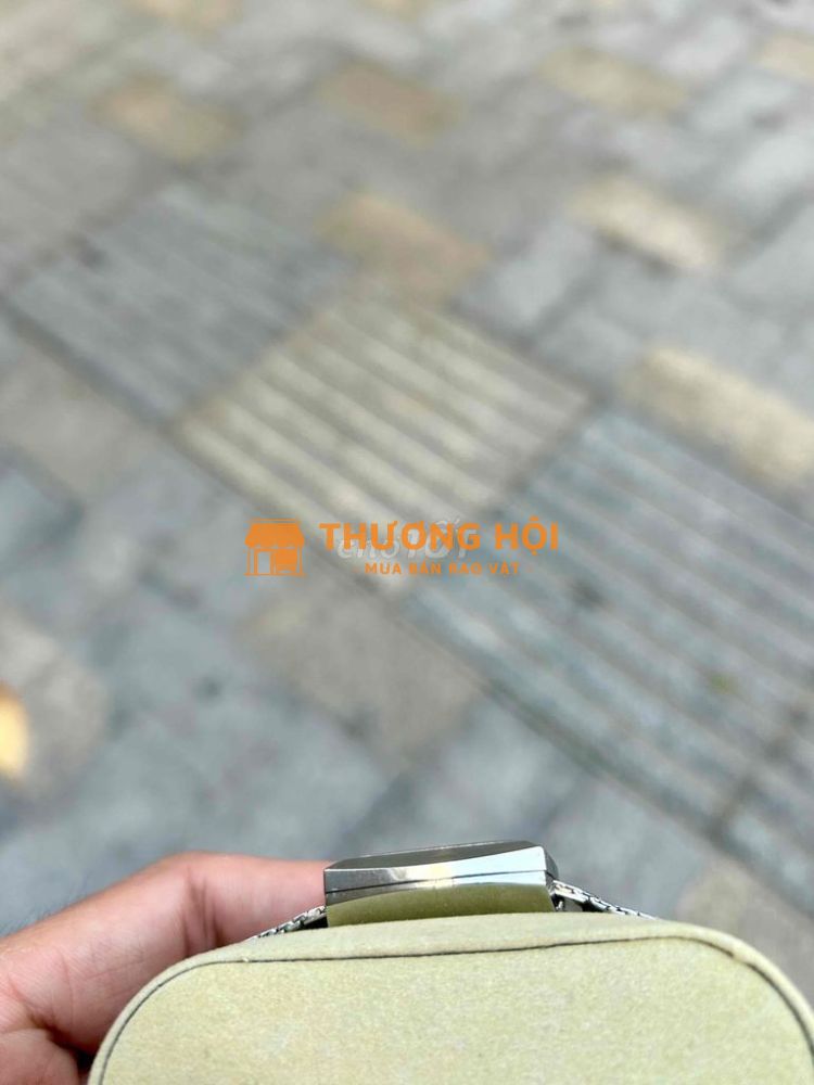 Bán gấp chiếc Auto Thuỵ Sĩ chỉ 1/4 giá thị trường