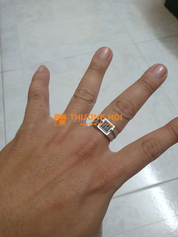 Nhẫn nam bạc PJN đính saphia đen size 19