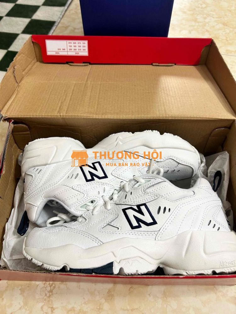 Giày thể thao new balance nữ mới size 36