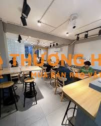 Tuyển nhân viên quán ăn theo giờ, 25k/tiếng.