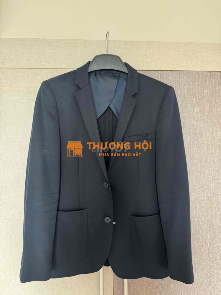 Áo vest Routine - Màu Xanh Đen - Mới 95% - Có vân