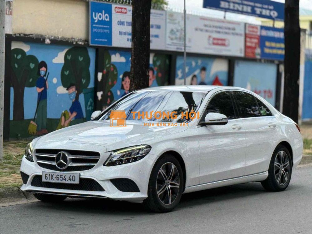 Mercedes Benz C 180 2020 TRẮNG BSTP