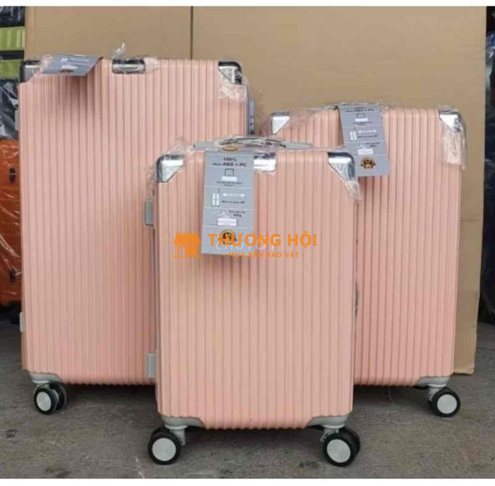 Vali nhựa bo góc kim loại size 24 (sử dụng 1 lần)