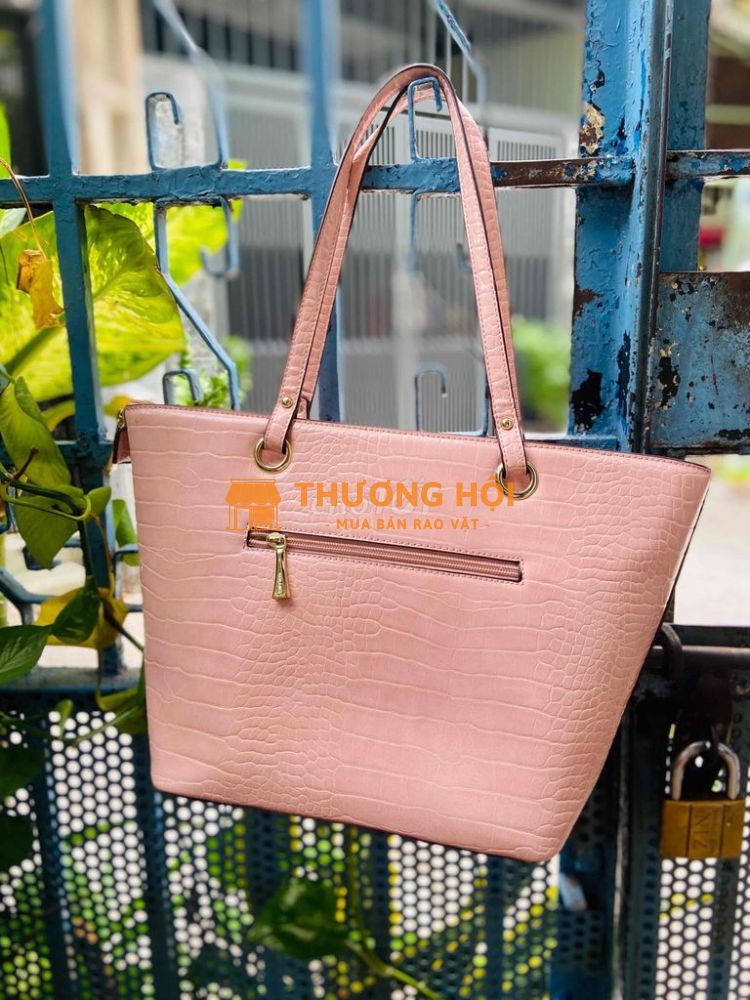 Túi xách các loại, còn mới, hàng tốt