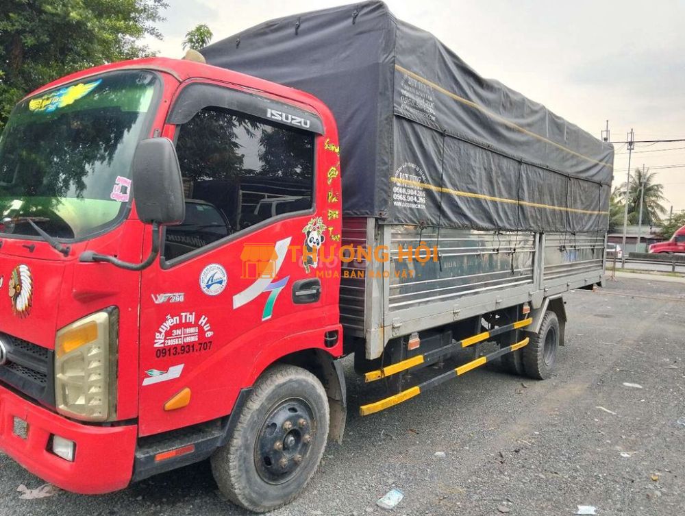 VEAM 2 tấn 2017 thùng 6m2 máy lạnh