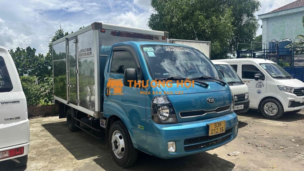 Bán Xe Tải Kia K250 2t49 2021 thùng kín